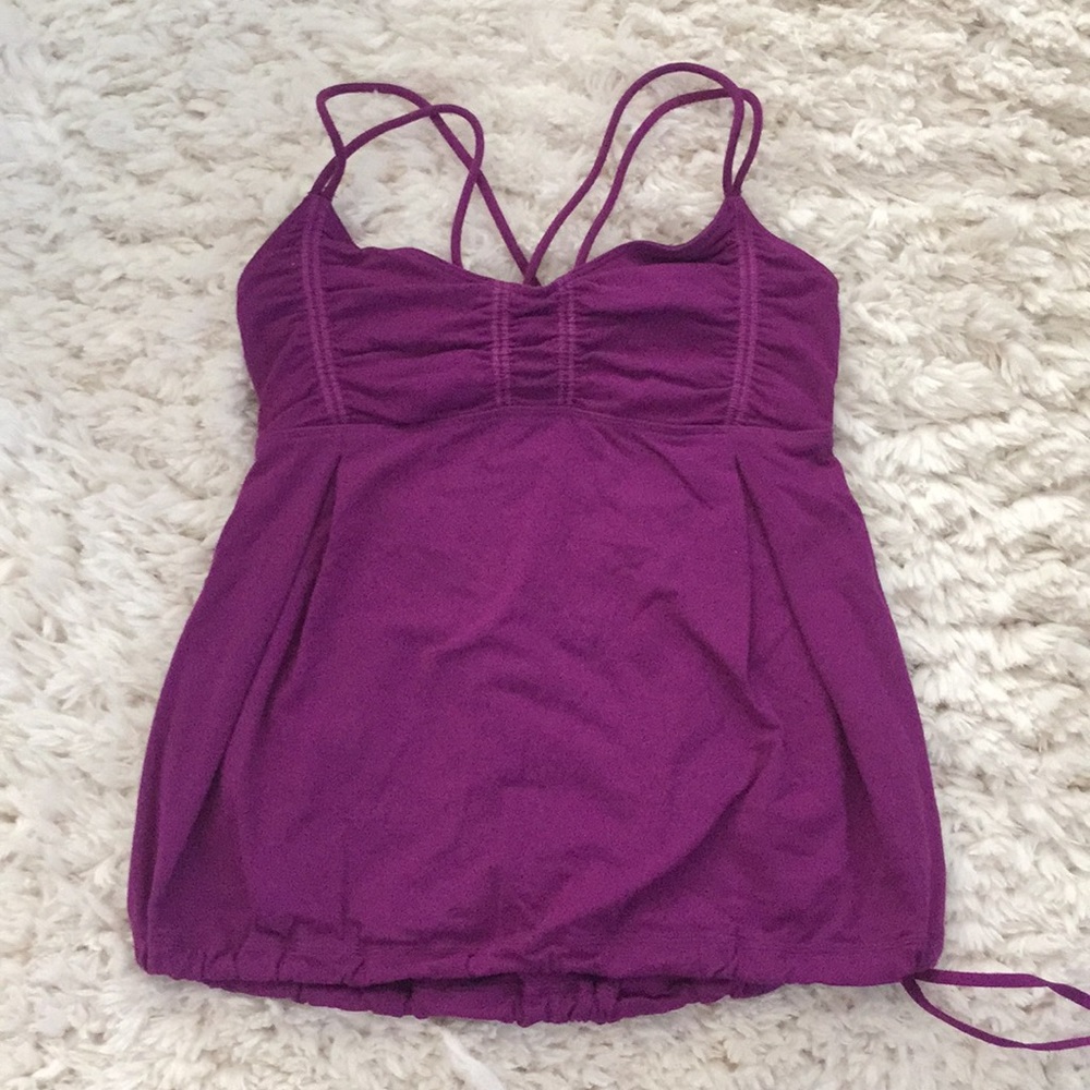 Lululemon strappy cris cross tank size 6